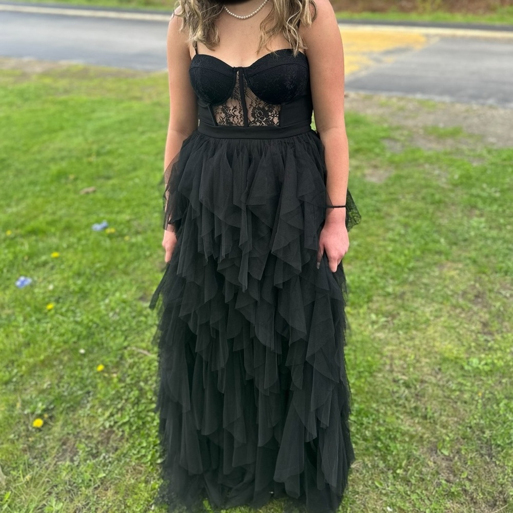 Ruth Formal Lace Tulle Ruffled Dress